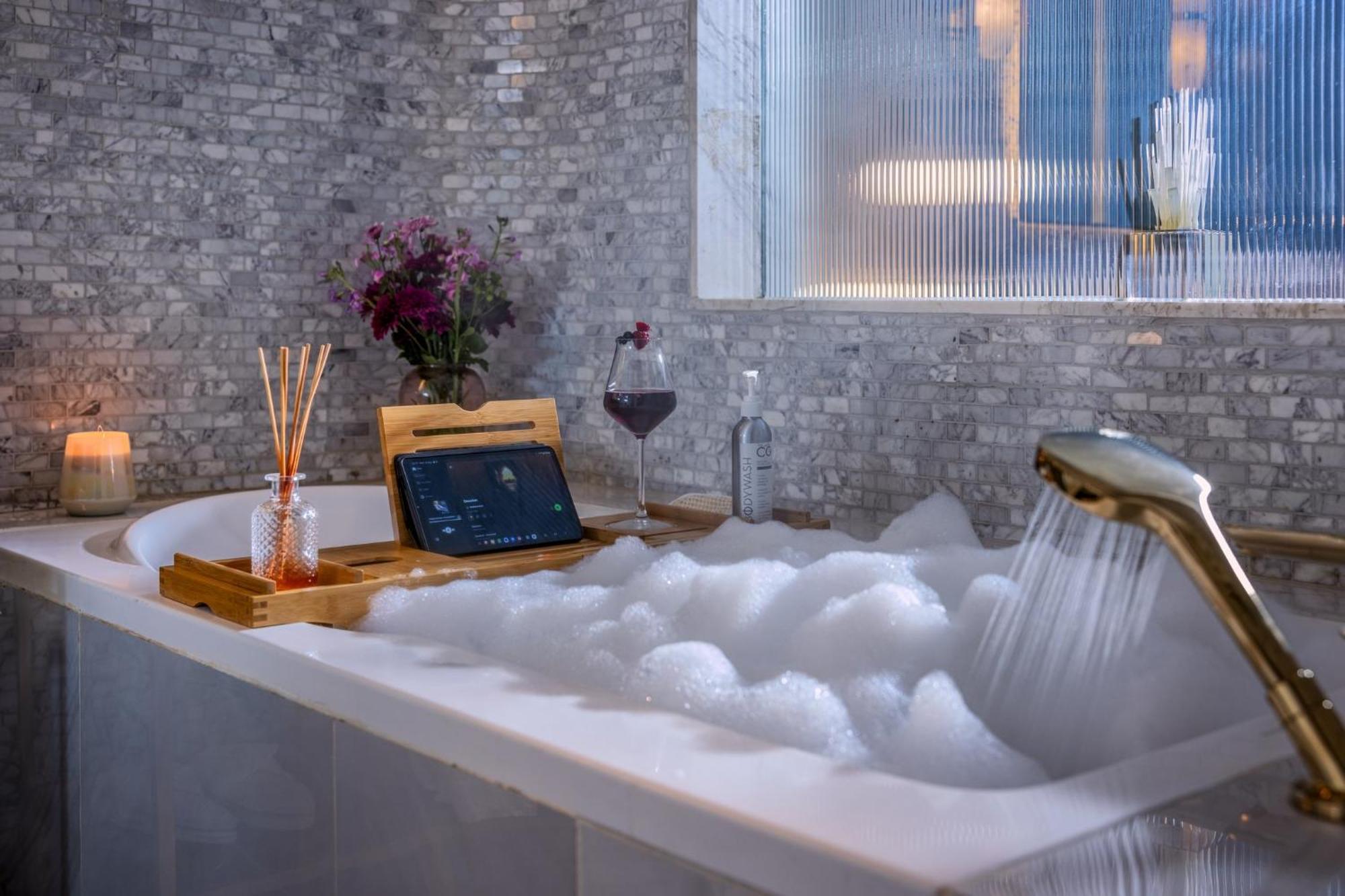Glee Nairobi, A Preferred Lvx Hotel Gathanga Kültér fotó
